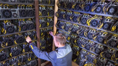 Massive Kadena mining farm with rows of efficient mining rigs